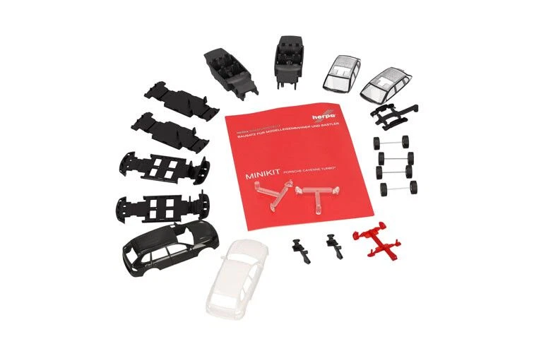 HERPA - PORSCHE Cayenne Turbo verde e bianco - 2 pezzi da assemblare - 1/87 -... - Immagine 3 di 4