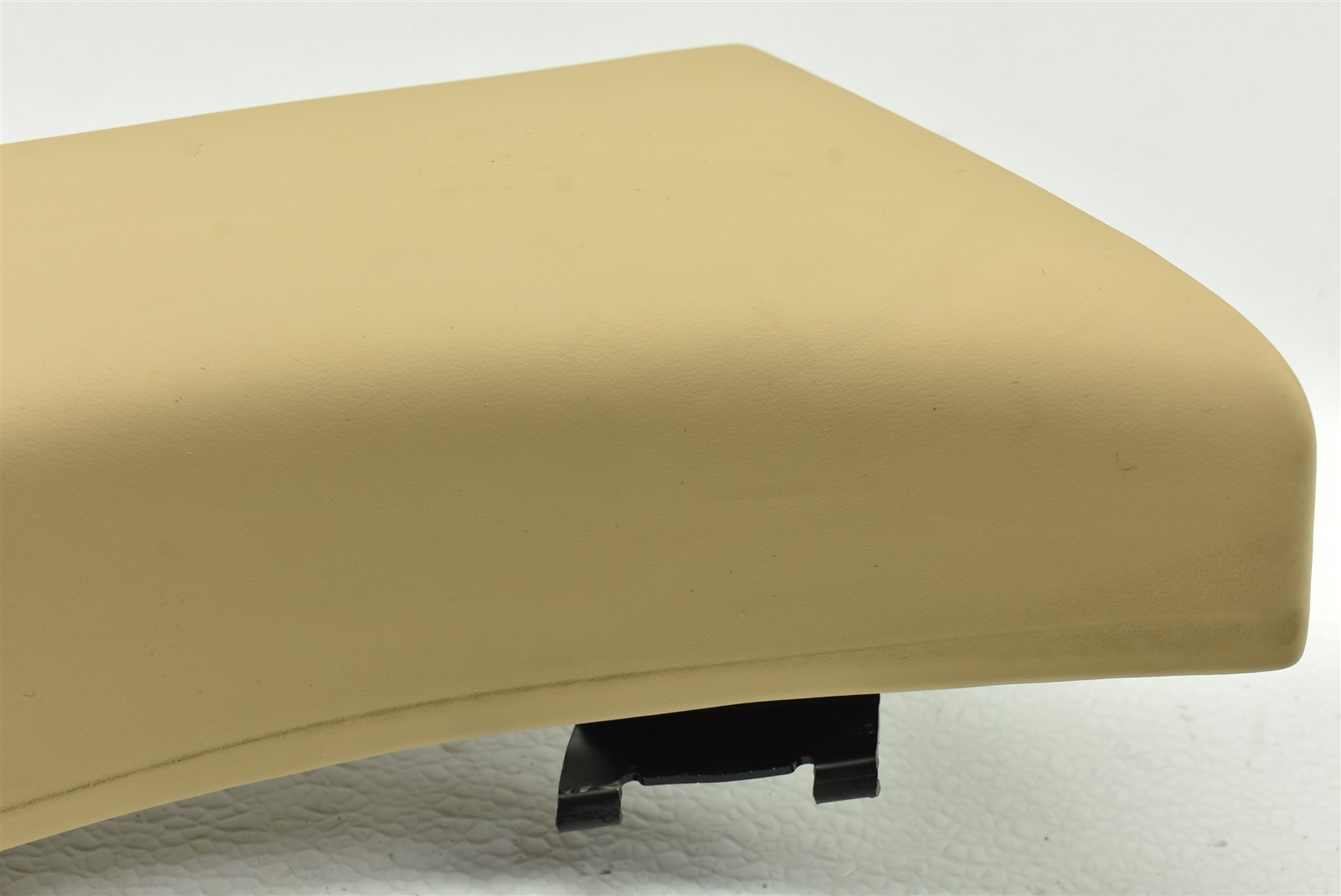 2010 Ferrari California Right Lower B Pillar Trim Panel Cover Damaged