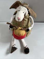 DaySpring 2005 Hallmark Zeb Really Woolly Nativity Shepherd  Sheep Playing Drum
