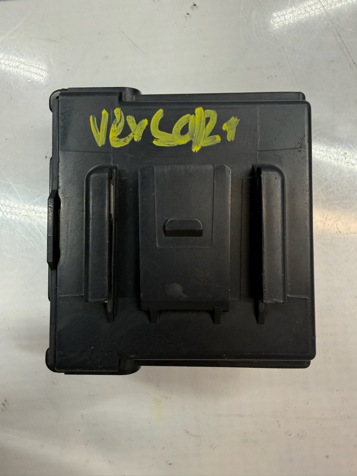2021-2025 Nissan Versa Driver Assist Control Module ID 284E7-5ES0B  OEM