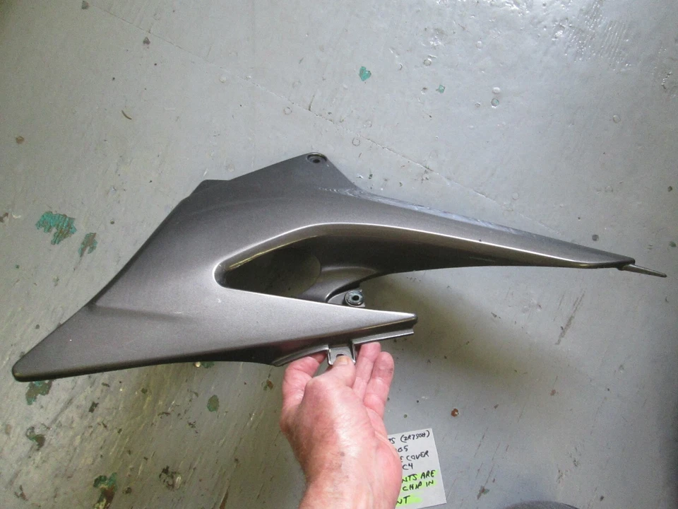 Kawasaki 2003 - 2005 ZR-7S ( ZR750H ) RIGHT HAND SIDE COVER 36001-1630-C4 - Image 2 of 4