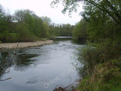 Foto 6x4 Fluss Ure Masham in Masham in der Nähe des Cricketplatzes c2010