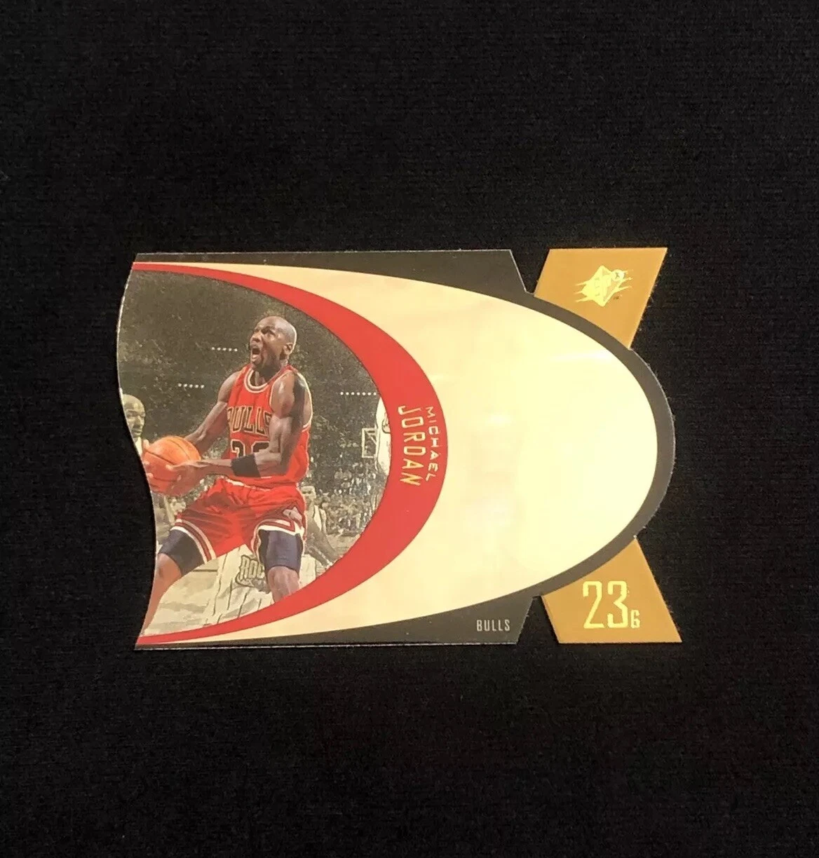 Michael Jordan 1997 SPx #SPX5 Die-Cut - Gold Price Guide Michael Jordan 1997 SPx #SPX5 Die-Cut - Gold Price Guide