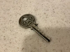 Vintage Old Y&T Yale & Towne Paracentric Security Key Super rare