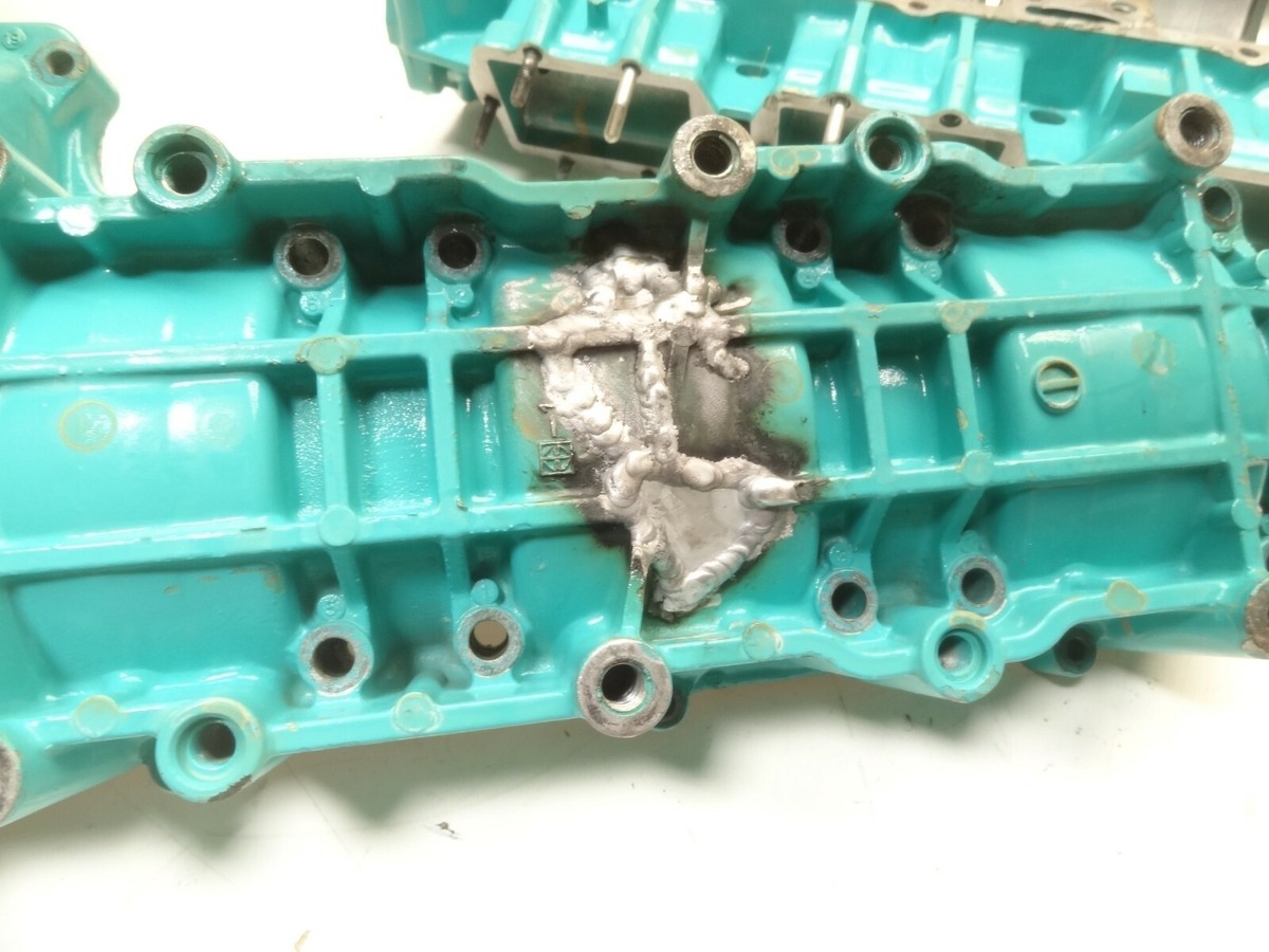 Kawasaki 1996-2003 Jet Ski ZXI 1100 Engine Crank Case Motor Bottom