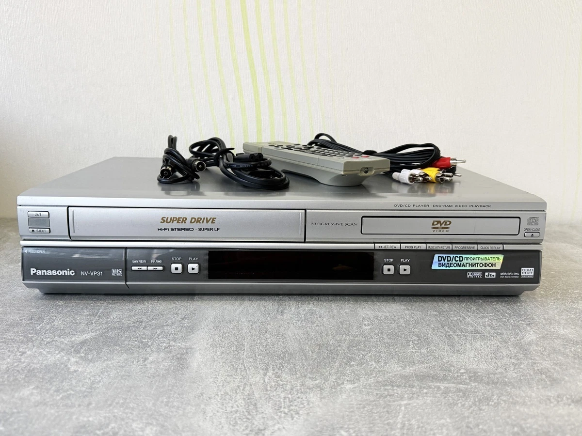 Panasonic VHSビデオ&DVDプレーヤー Preços baixos em Panasonic VHS Home vcrs | eBay