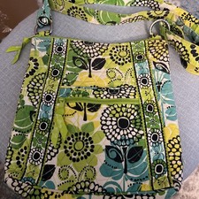 Vera Bradley Quilted Women s Lime Hipster Crossbody Bag Purse