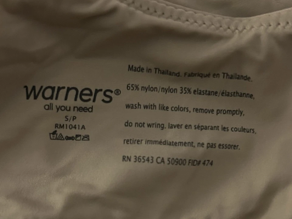 Warner’s All You Need Wireless Bra Size Small - Image 4 of 4