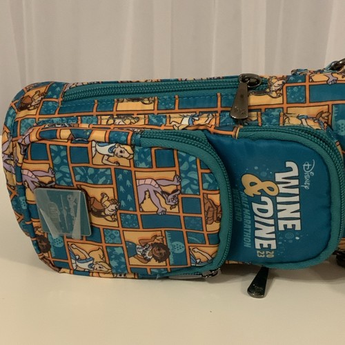 Disney Parks Wine & Dine 2023 mezza maratona LUG bottiglia acqua tracolla HuggieBag - Foto 21 di 24