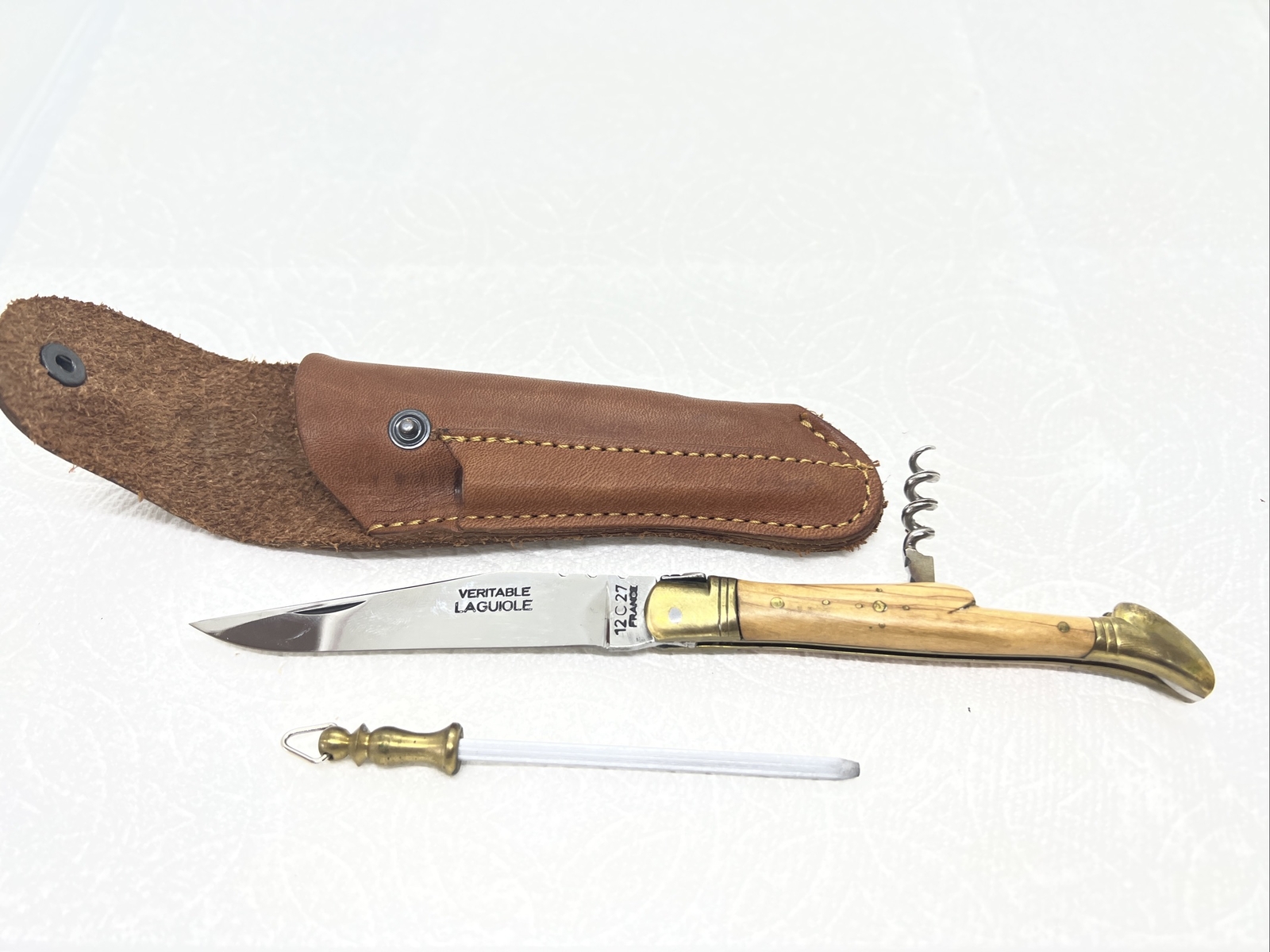 Veritable Laguiole 12C27 France Pocket Knife W/Corkscrew & Knife Blade