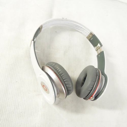 NON WORKING Beats by Dr. Dre Solo HD Wired White On Ear Headphones  DEFECTIVE | eBay
