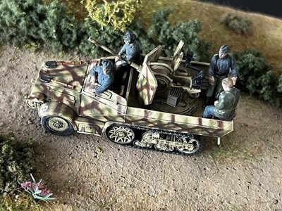 1:72 Unic 304 (f) mit 2 cm Flak, Besatzung (Germania), 3D Druck Resin