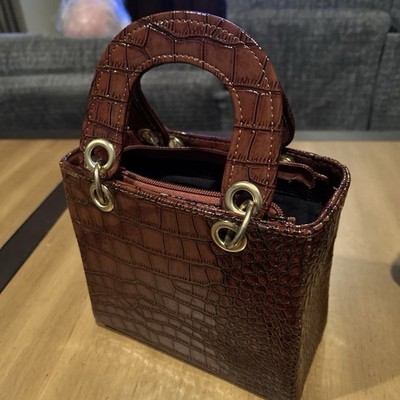 New Mini Style Brown Crocodile Handbag 7x6x3 Grommet Handles with Shoulder Strap