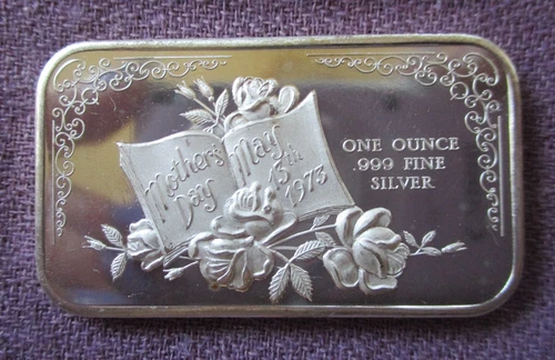 Mother's Day Hi-Relief Details Roses   1 Troy Oz. .999 Fine Silver Art Bar 1973