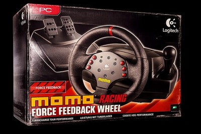 Logitech Momo Lenkrad Force Feedback Racing Wheel   Lenkrad Und Pedal Set