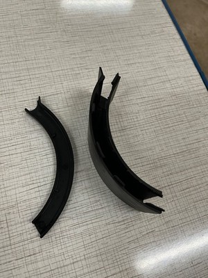 1x Original BMW E30 Touring Heckklappenscharnier Verkleidung, komplett