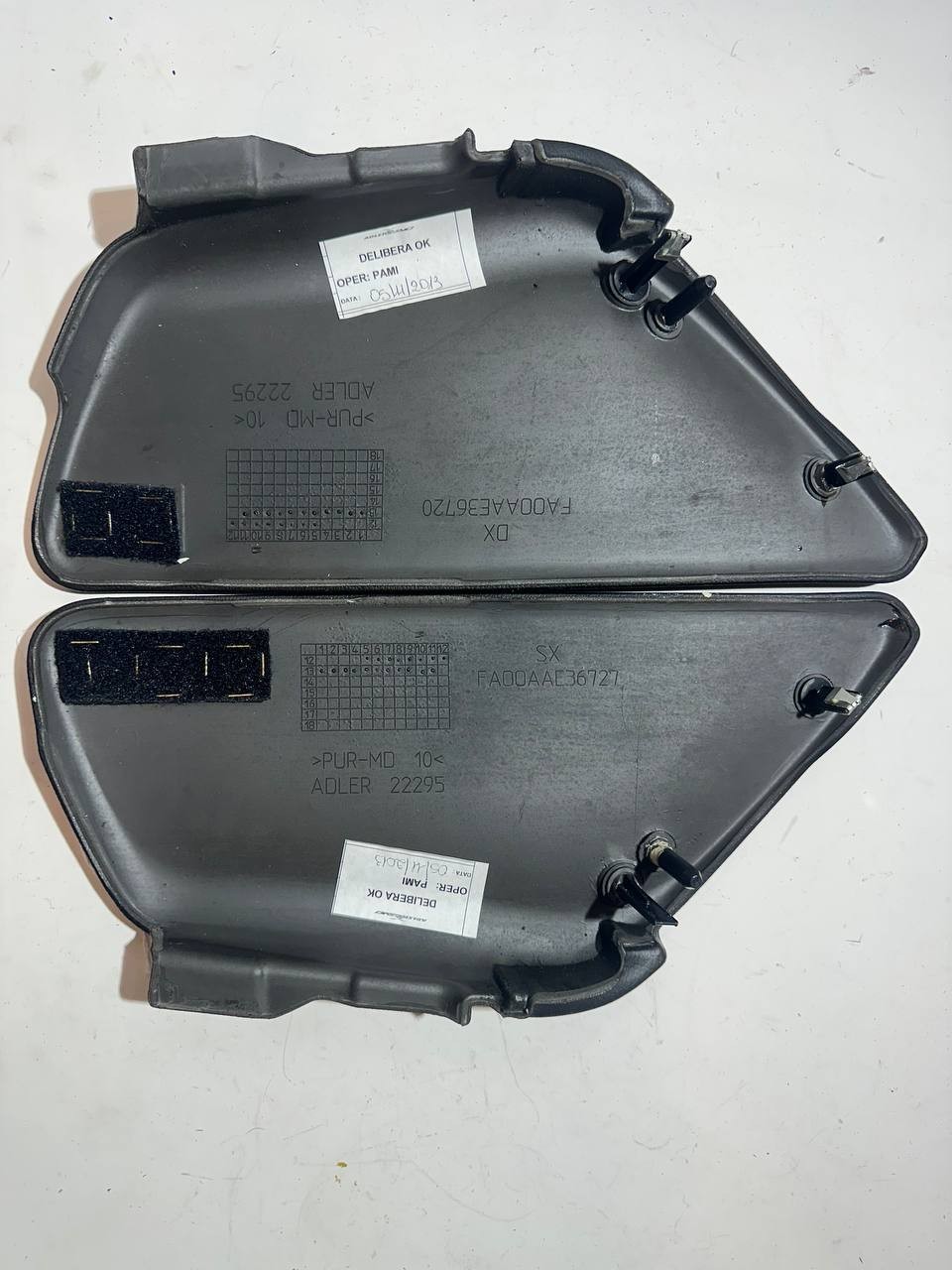 Maserati Ghibli 2014-2017 Right Center console trim panels Pair