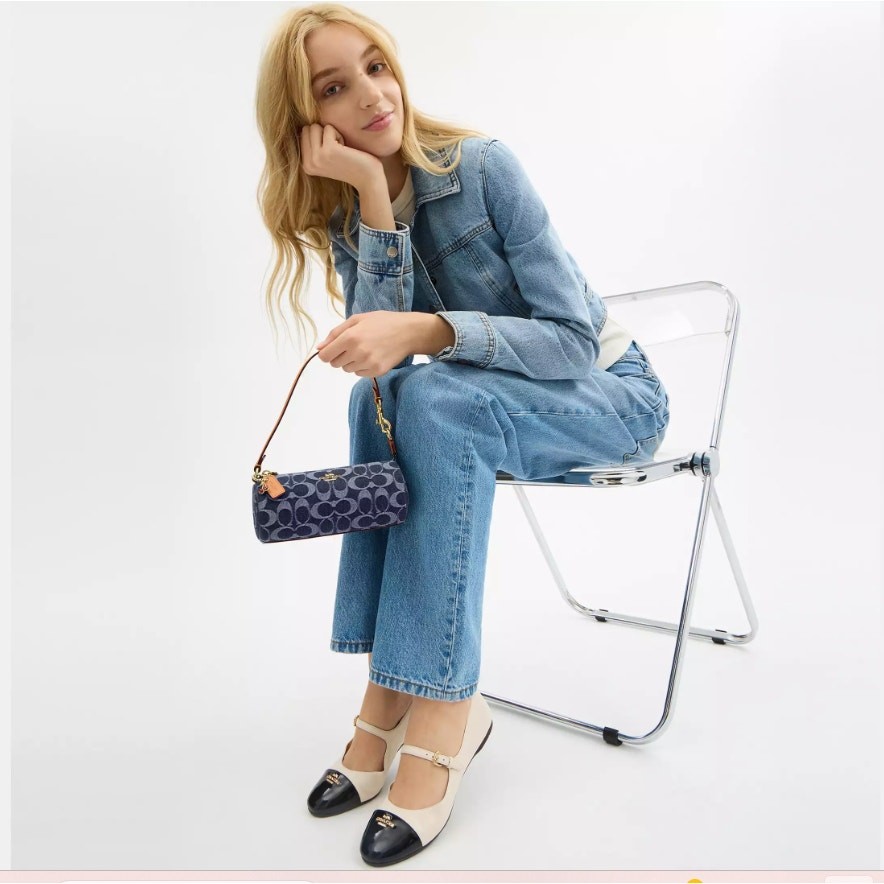 ●ROMANTIC CROWN● DENIM BARREL BAG (2色) unisex DENIM BARREL BAG - ROMANTIC CROWN | 60% - Asian Fashion