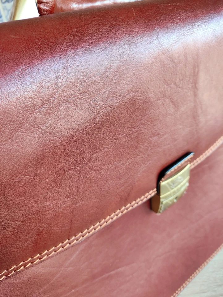 NUEVO Maletín de cuero de oficina para hombres de colección Italia Tony Perotti bolso de negocios cruzado Foto 4 de 4