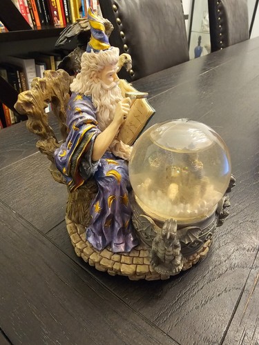 Westland Gifts #817 Merlin & Dragon Music Box - Snow Globe - Camelot Detailed 20 - Picture 2 of 10