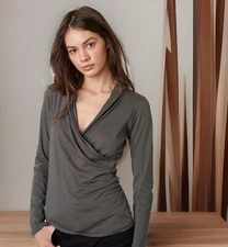 VELVET GRAHAM & SPENCER Blouse Womens Small Leopard Draped Lined V-Neck Wrap NEW