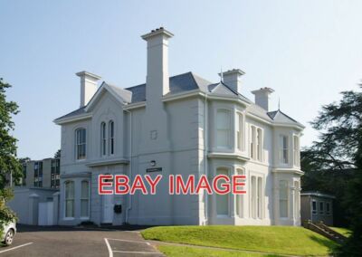 PHOTO  LAFROWDA HOUSE UNIVERSITY OF EXETER SURROUNDED BY LAFROWDA SELF-CATERING