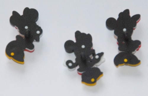 Minnie Mouse ~ Disney Licensed Buttons / Jesse James Dress It Up / Shank Back - Picture 2 of 2