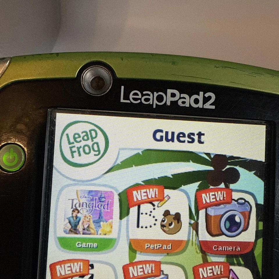 LeapFrog LeapPad 2 Explorer Learning Tablet Green Tablet, Games, Purple Case - Image 4 of 4