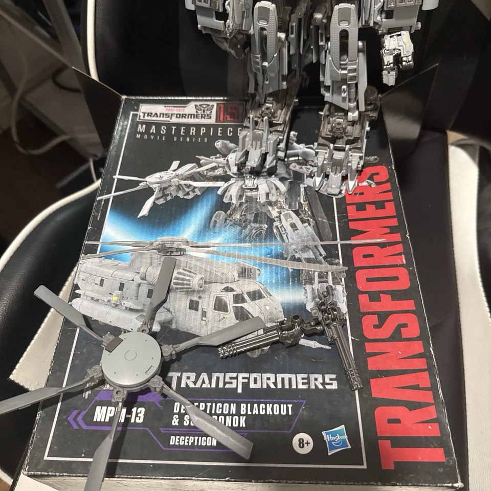 Transformers Obra Maestra Serie de Películas MPM-13 Blackout Tal cual Foto 4 de 4