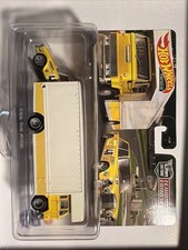 Hot Wheels Team Transport Mercedes-Benz 300 SL and 1955 Blue Wonder #70 HRV48