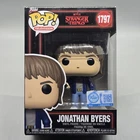 Jonathan Byers #1797 ~ Funko Pop Television Netflix Stranger Things in Protector