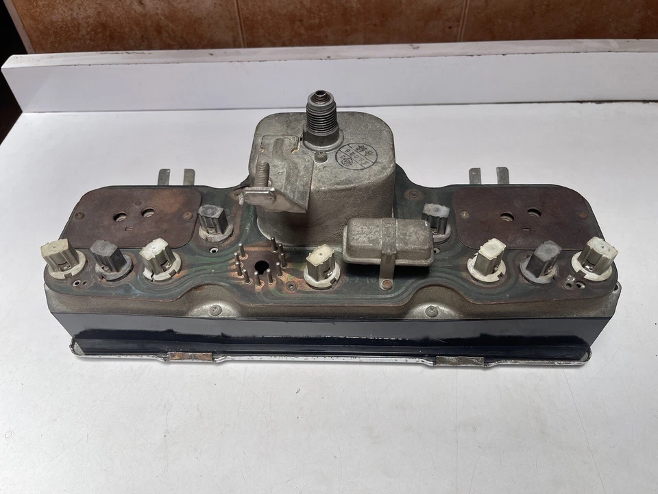 Medidor velocímetro Datsun 410,411 Bluebird Foto 2 de 4