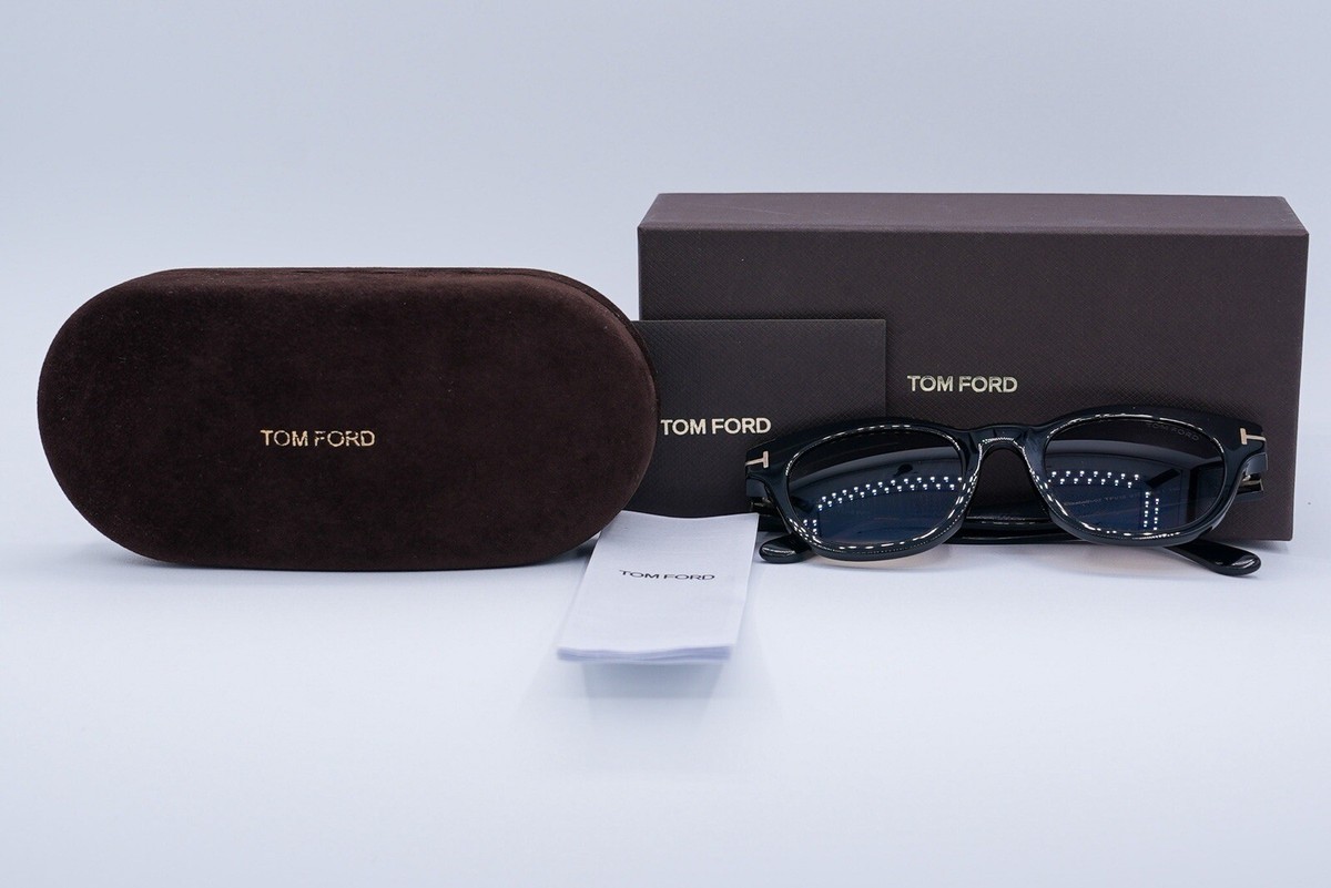TOM FORD ELIZABETH-02 SUNGLASSES TF616 01C 49 Tom Ford Elizabeth-02 TF616S 01C Sunglasses – GlassesNow main image 2