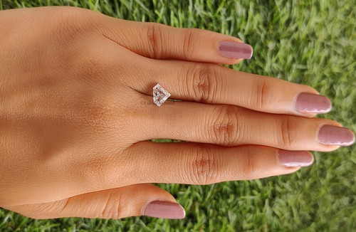 1.04 CT IGI Certified Shield Cut White - E Color VVS2 Clarity Lab Grown Diamond - Picture 7 of 10