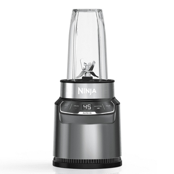 Ninja&reg; Nutri-Blender Pro with Auto IQ&reg;, 1000 Watts, Person