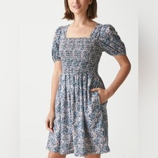 Floral Smocked Mini Dress Square Neck Puff Sleeve Tie Back NWT Small Petite