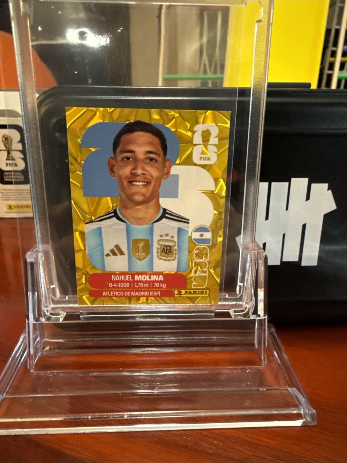 2026 Panini World Cup Sticker Nahuel Molina Gold Crumple ARG 3