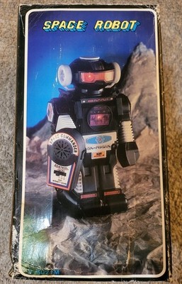 Vintage Space Robot  Omni  Model-B Battery Operated w/ Remote & Box   1980s Retr