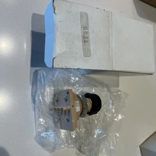 NOS Invensys Schneider T.A.C 3-Position Pneumatic Switch S531 9529 Four-Branch