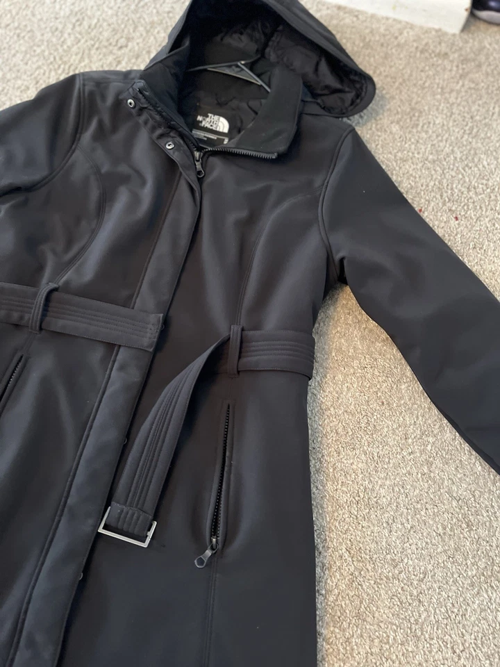 Женская куртка среднего веса The North Face размер средний - Изображение 4 из 4