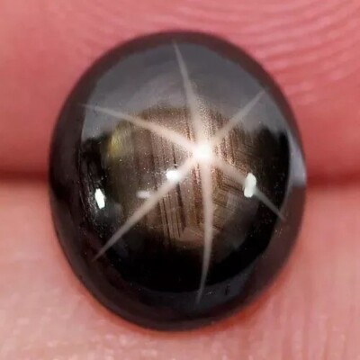 Black Star Sapphire 6 Rays 10.00 Ct Oval Cabochon Natural Gemstone