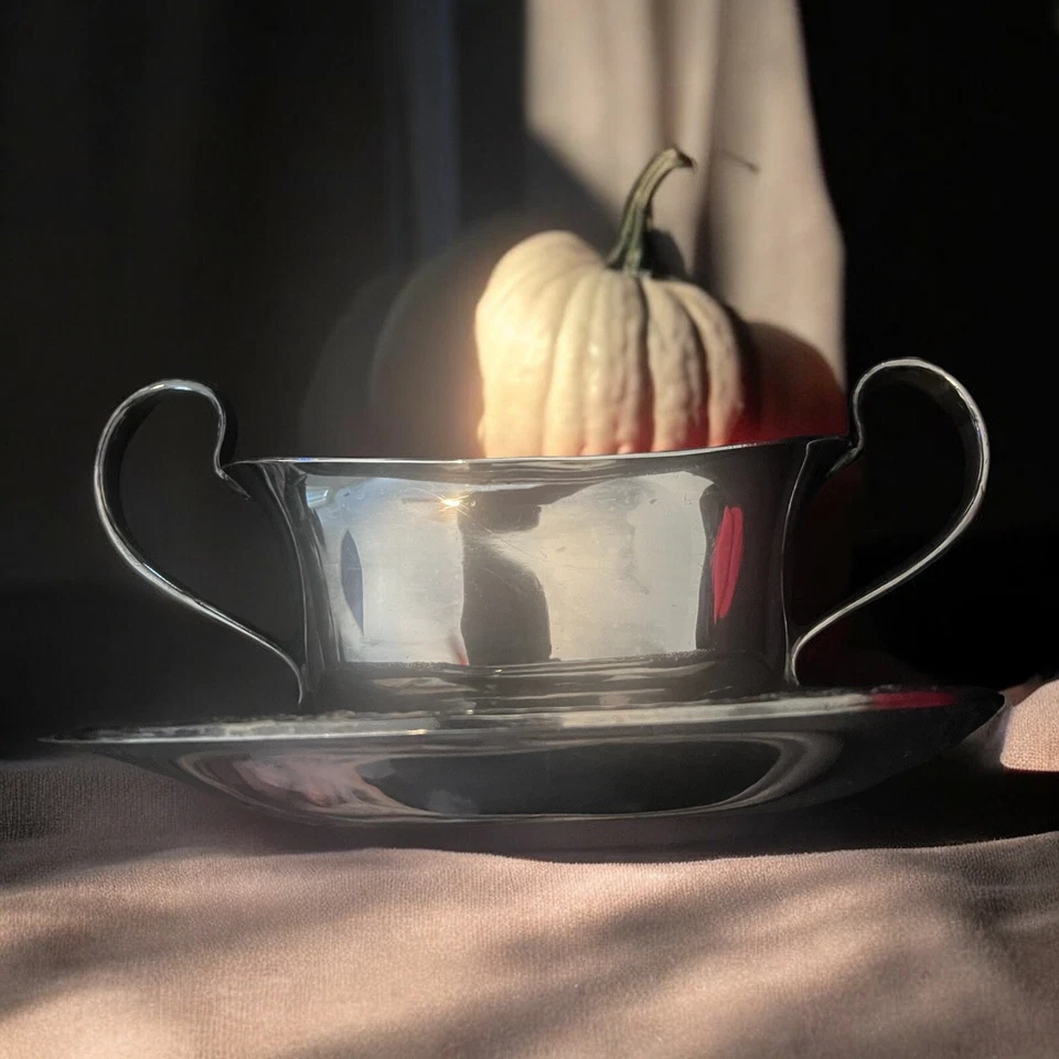 Vintage Camille Elegant Rose Pattern Under Plate Gravy Boat Silver Plate 6013 - Imagem 2 de 4