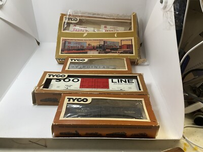 Vintage Tyco HO Scale Lot Train Cars w. Partial Piggyback Flat Car Set ...
