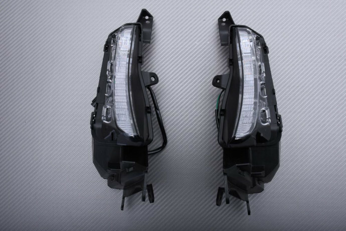 Clignotant avant LED clair pour TMAX 560 améliorant votre visibilité sur route