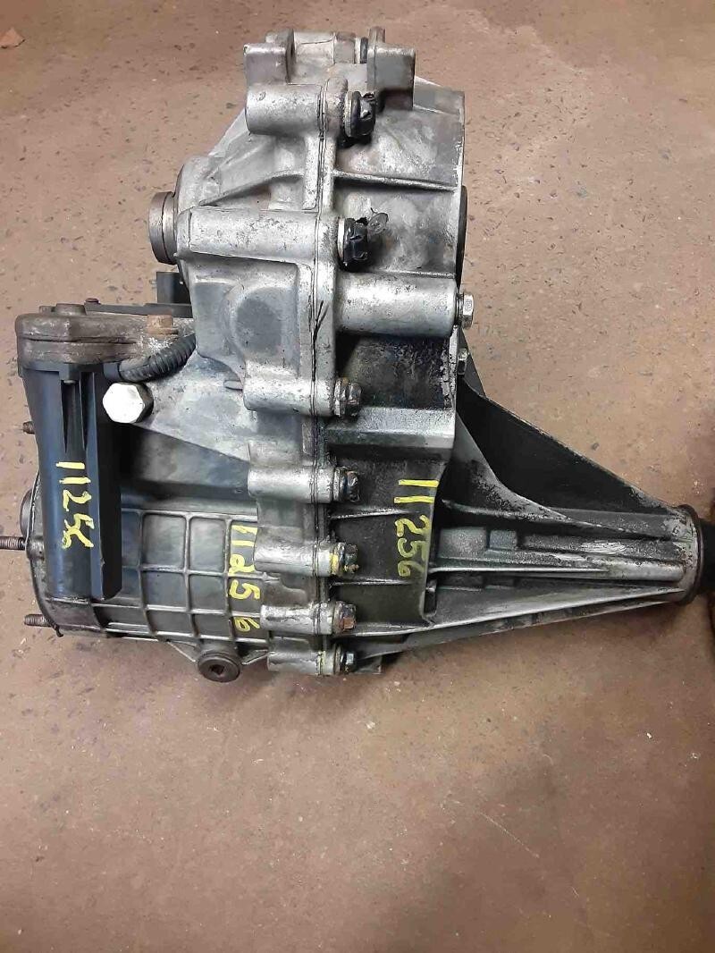 19992002 GMC Yukon Sierra 1500 2500 Transfer Case Electric Shift eBay