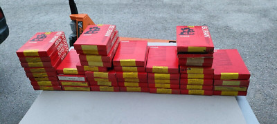 Stock 45 vintage car distribution belts ISORAN PIRELLI DAYCO bottom stock