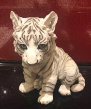 Vintage Realistic White Tiger Cub Statue Ornament 11" X 10"