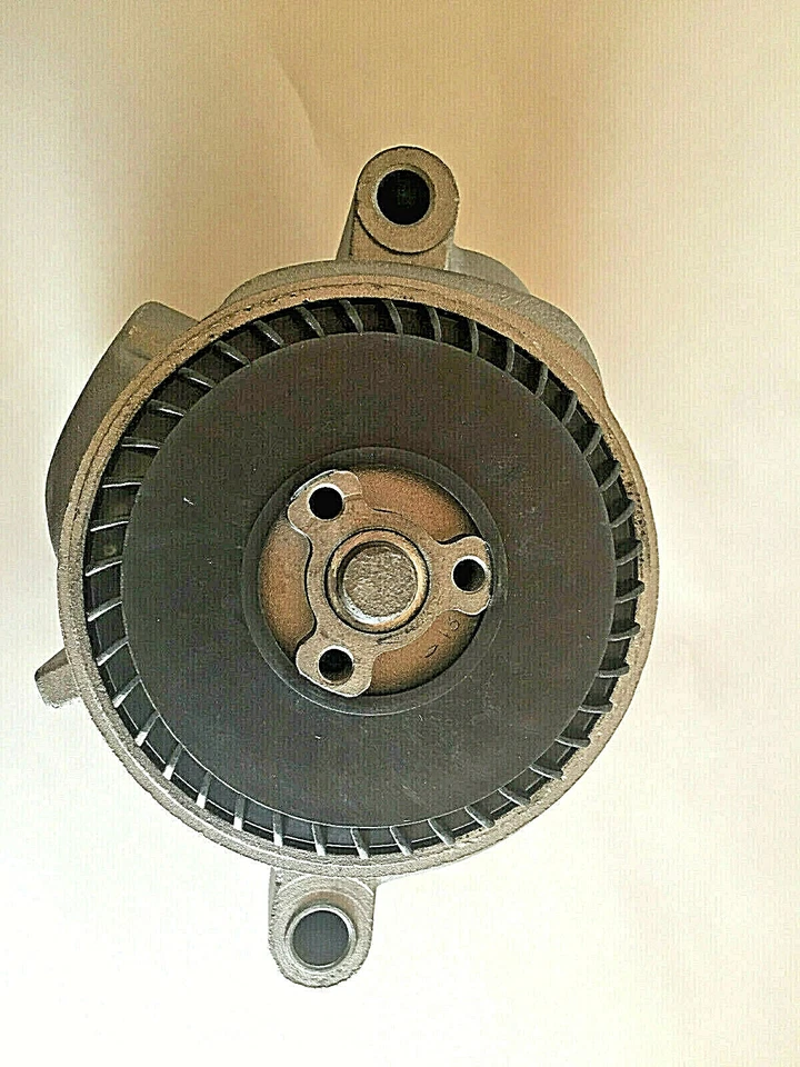 83 BOMBA DE AIRE/SMOG OLDSMOBILE TORONADO 307 5,0 L $245,00+$50,00 (cargo básico) Foto 4 de 4