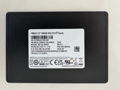 Samsung PM9A3 960GB U.2 Gen4 NVMe SSD MZQL2960HCJR 100% Health 0% Used