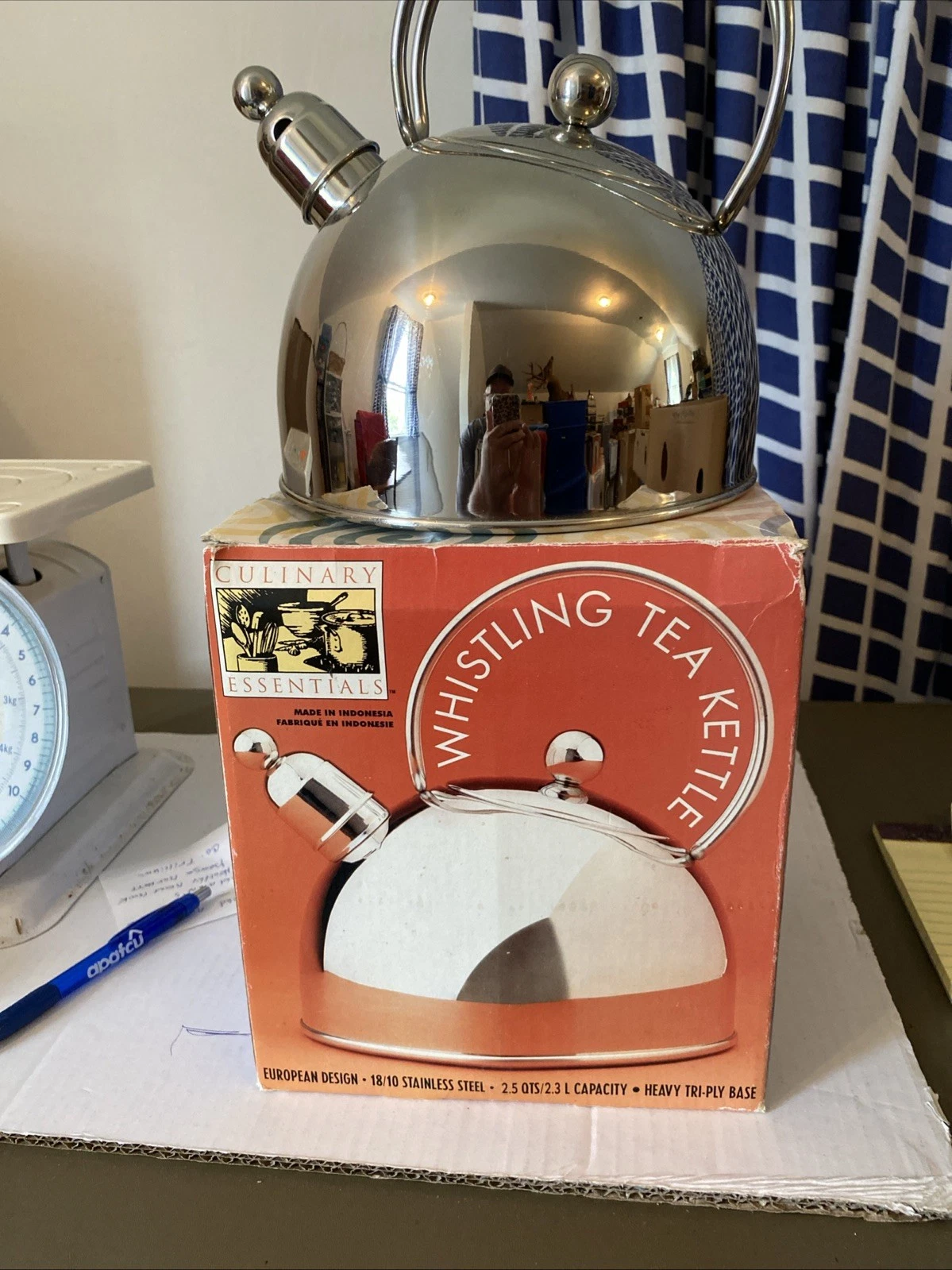 Culinary Essentials Whistling Tea Kettle 2.5 Quart